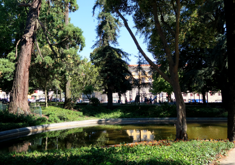 A LITERARY PORTO: 5 SPOTS THAT BOOK LOVERS CAN'T AFFORD TO MISS